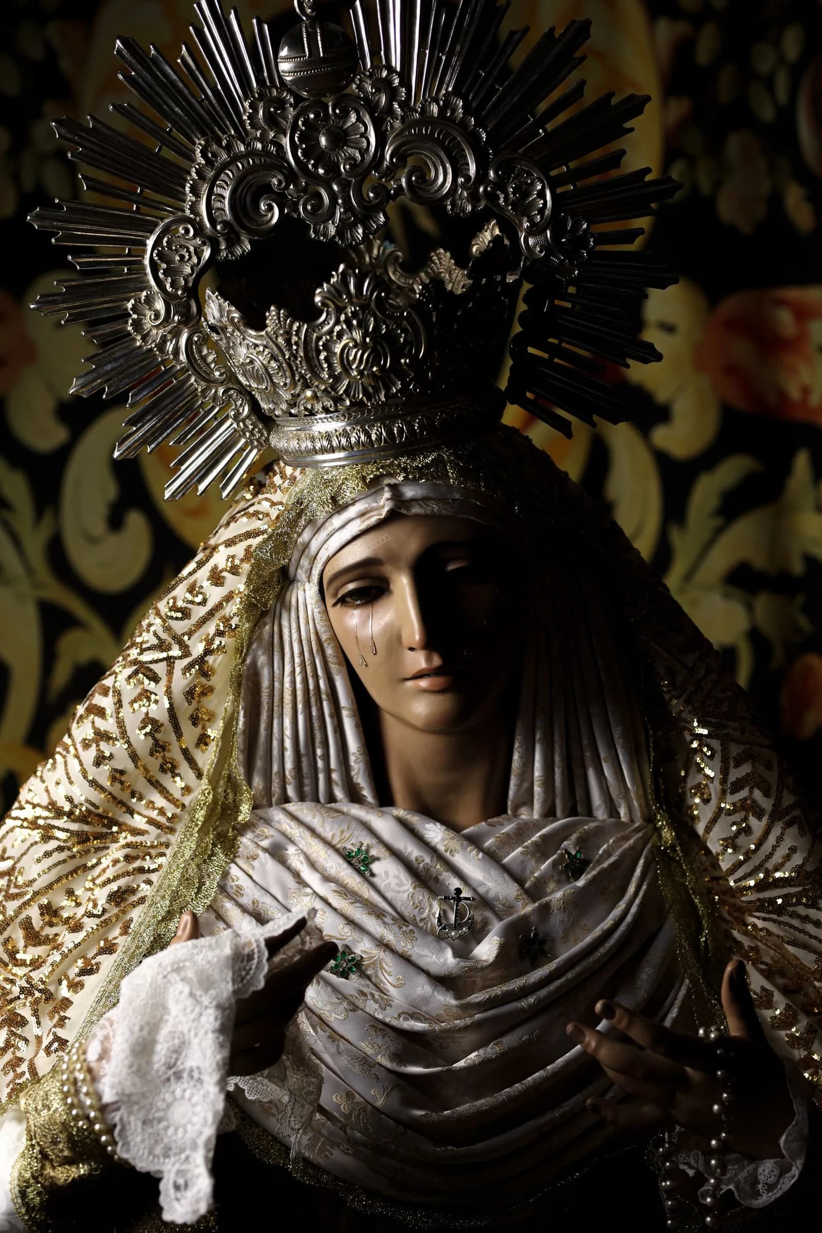 Virgen Reyes de amate